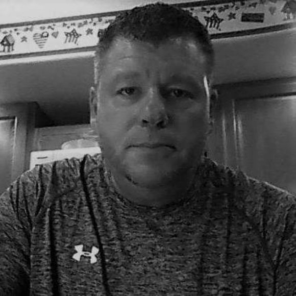 Meet your Posher, George - Picture 7 of 7